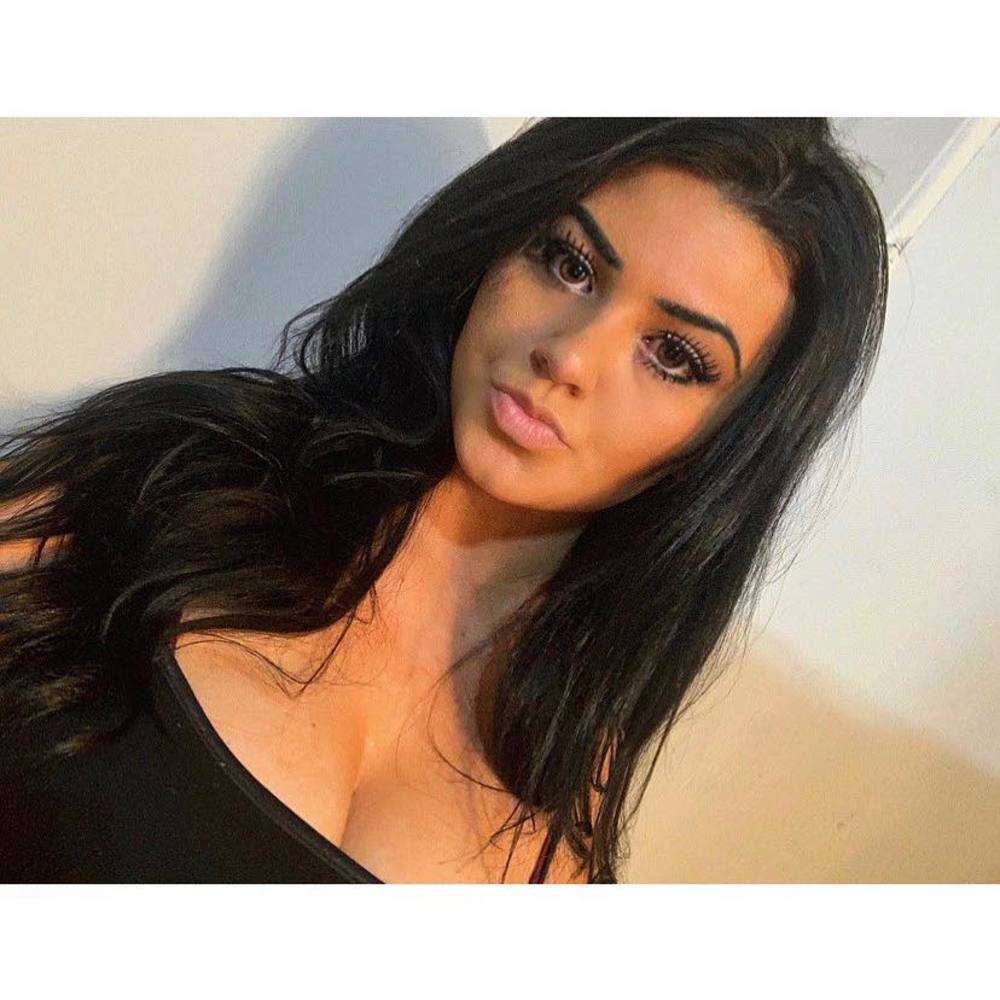 Meet your Posher, Tara